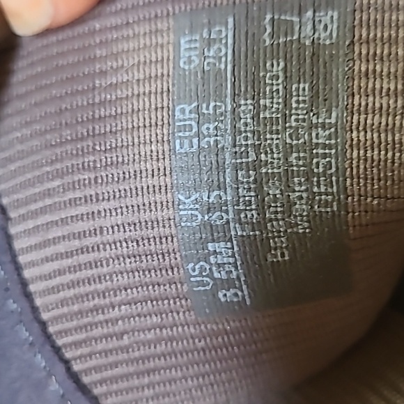 BZees Desire 8.5M - Picture 3 of 5